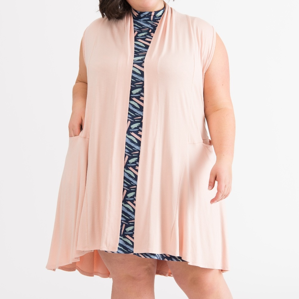 NWT Agnes and Dora Cascade Vest in Rose Gold